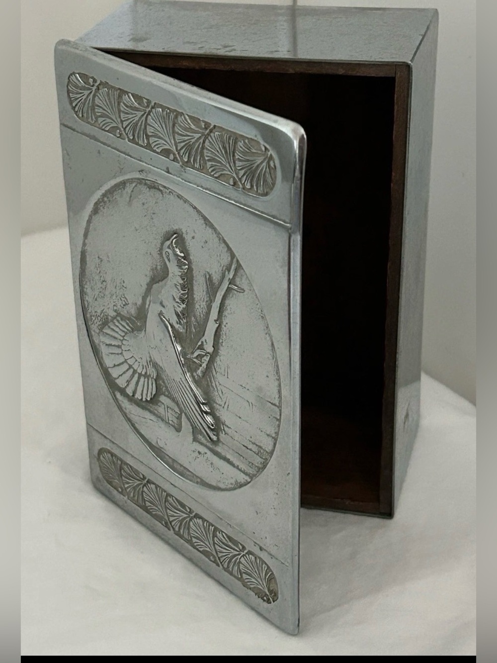 Vintage silver metal trinket box wood lined bird foliate motif